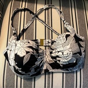 Bleu Rod Beattie Black and White Floral Bikini Top